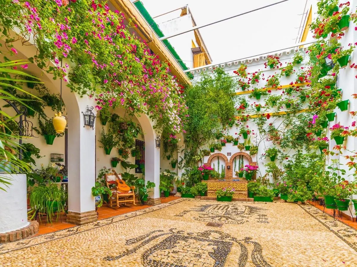 Modernos Apartamentos En Ciudad Jardin Cordoba Apartment